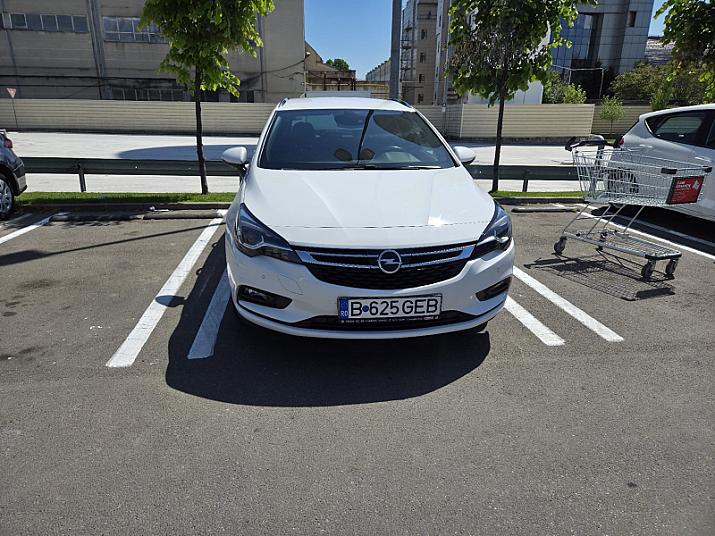 Cumpără / Vinde Opel Astra 2018 SH, la cel mai bun pret pentru tine!