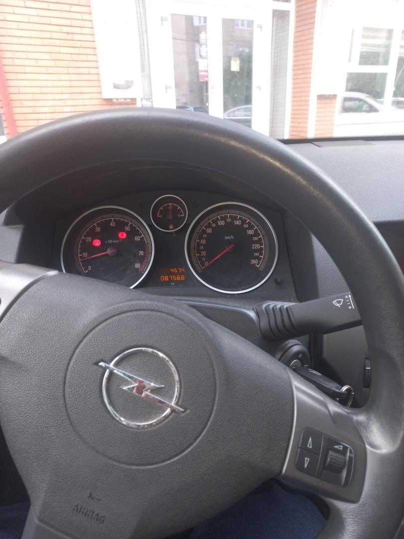 Cumpara/ Vinde online Opel Astra 2004 SH, la cel mai bun pret pentru tine!