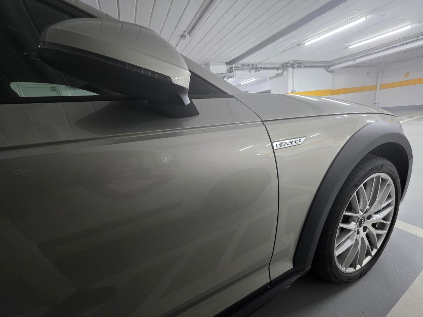 Cumpara/ Vinde online Audi A4 Allroad 2017 SH, la cel mai bun pret pentru tine!