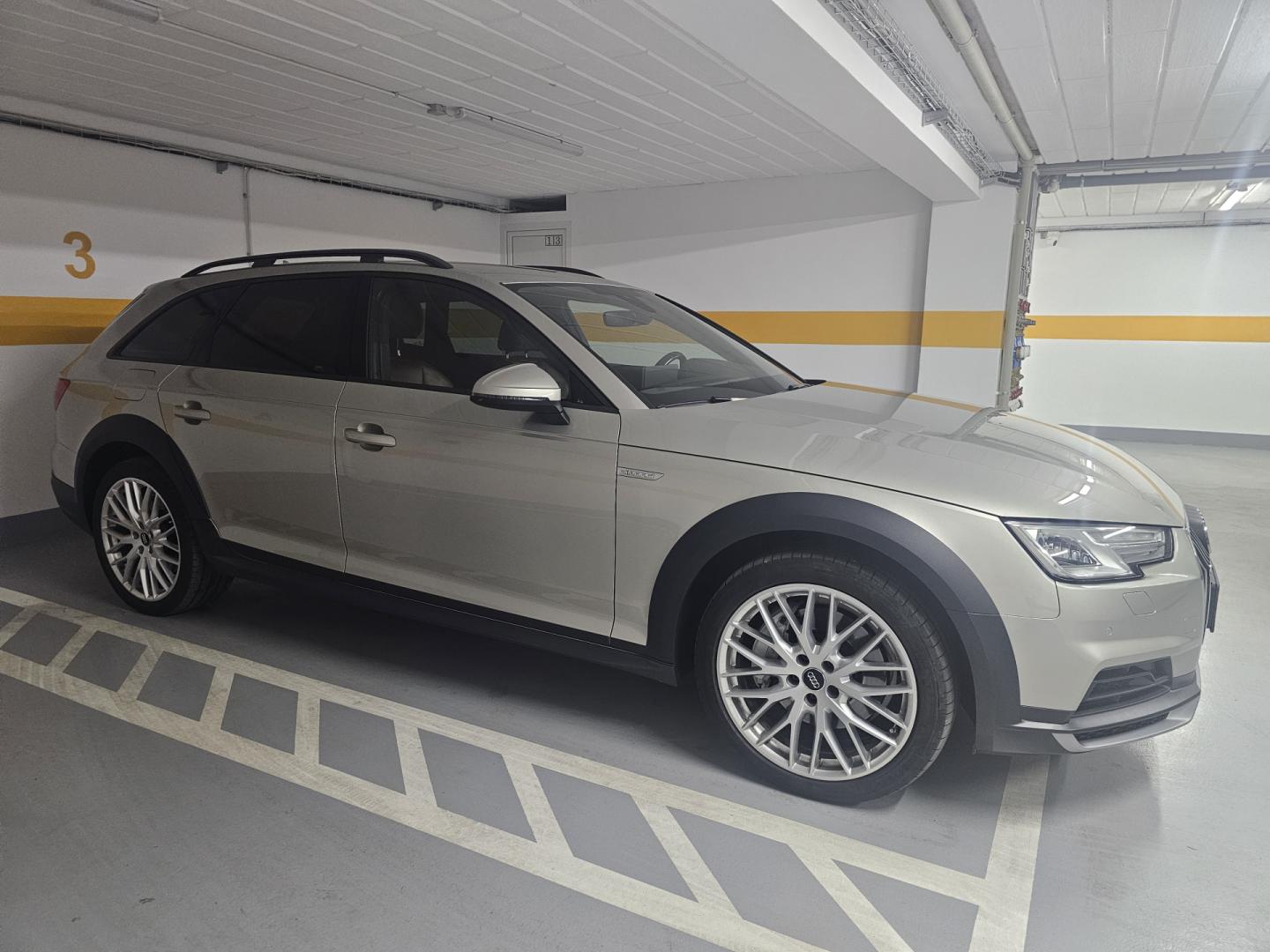 Cumpara/ Vinde online Audi A4 Allroad 2017 SH, la cel mai bun pret pentru tine!