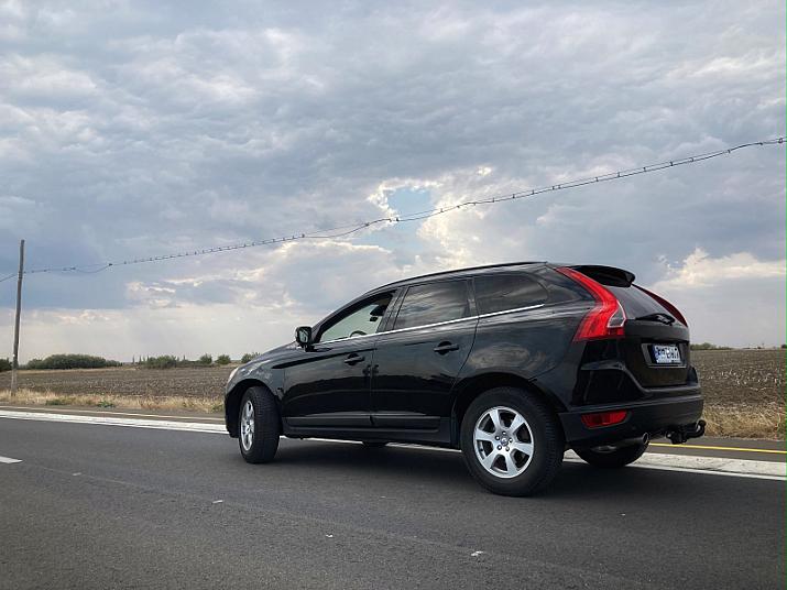 Cumpără / Vinde Volvo XC60 2013 SH, la cel mai bun pret pentru tine!