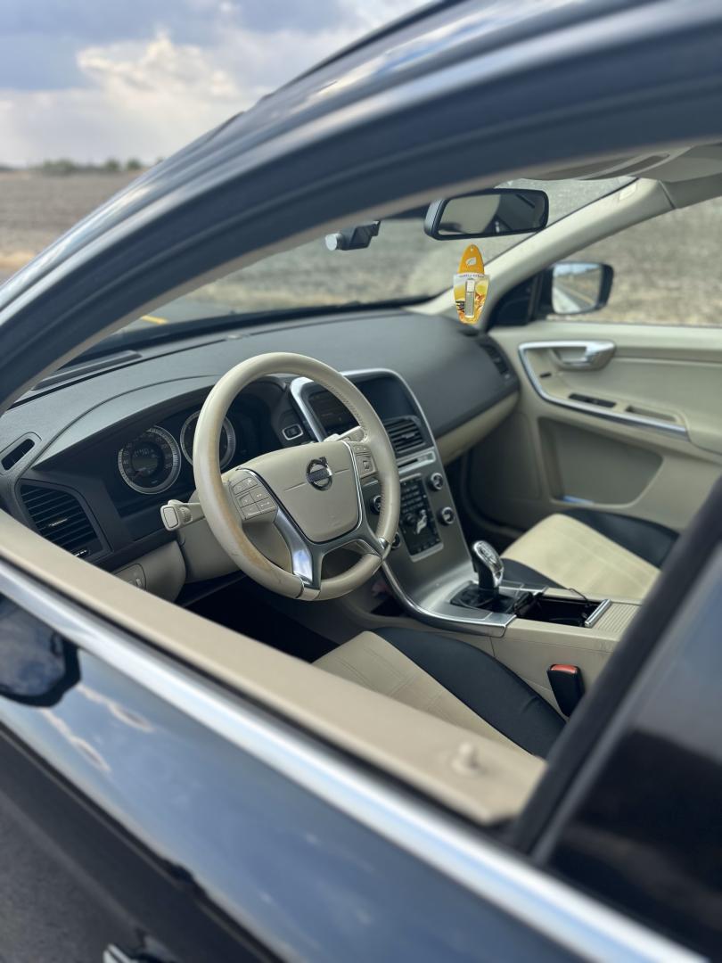 Cumpara/ Vinde online Volvo XC60 2013 SH, la cel mai bun pret pentru tine!