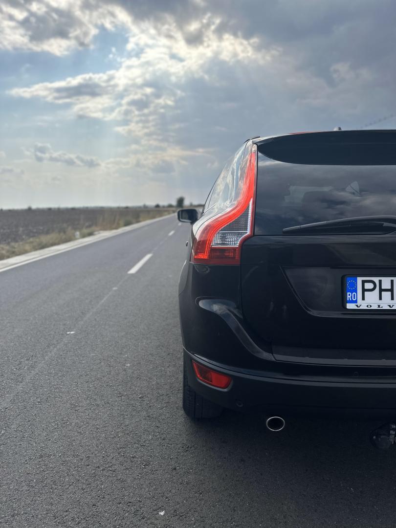 Cumpara/ Vinde online Volvo XC60 2013 SH, la cel mai bun pret pentru tine!