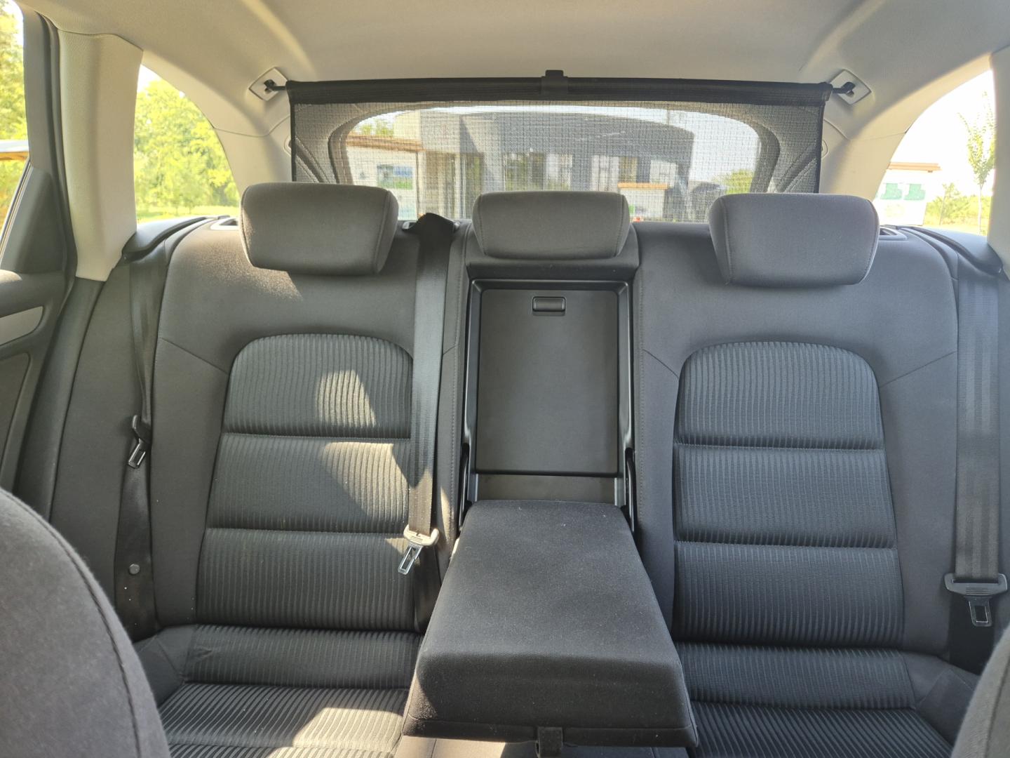 Cumpara/ Vinde online Audi A4 2015 SH, la cel mai bun pret pentru tine!