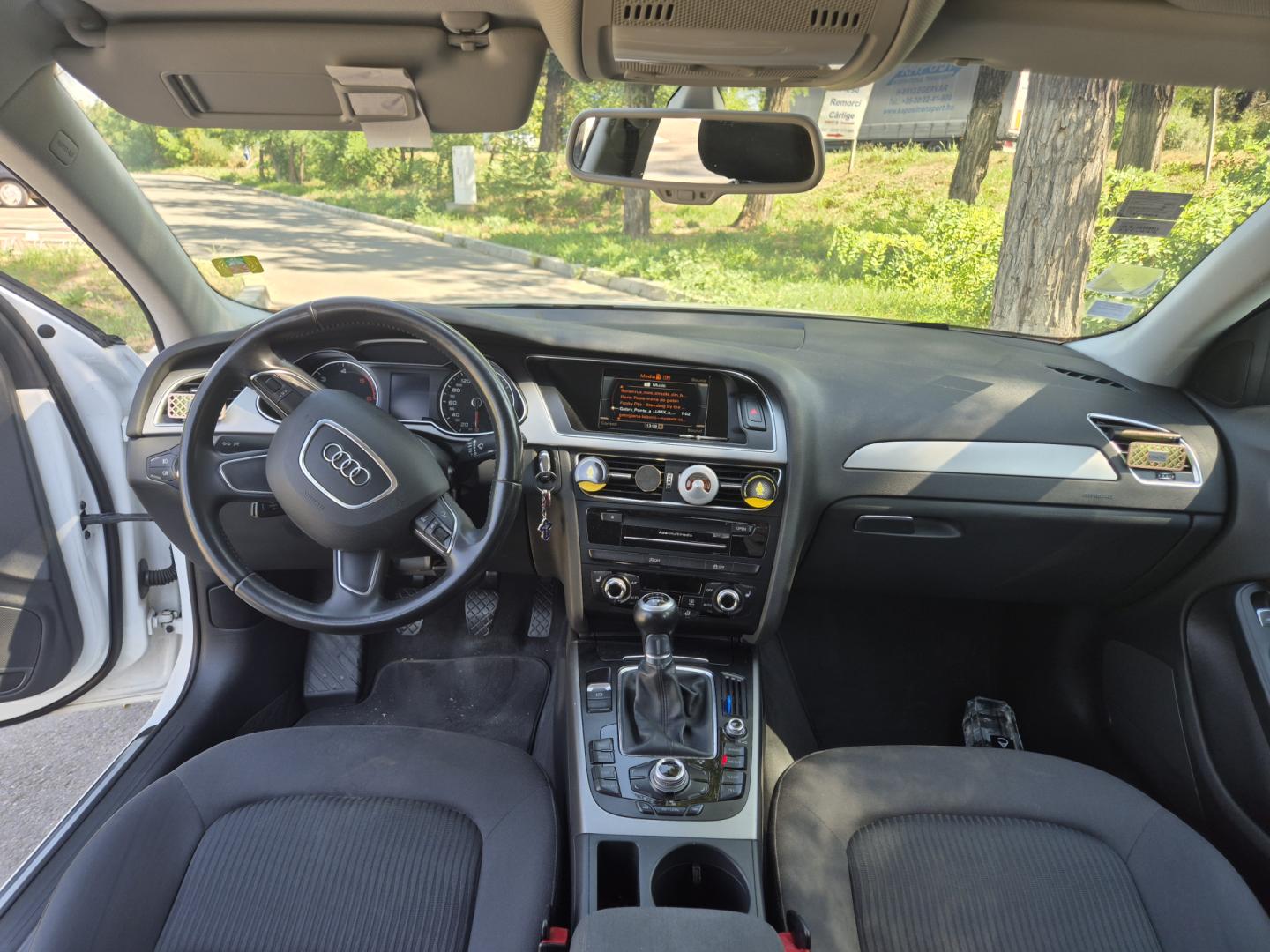 Cumpara/ Vinde online Audi A4 2015 SH, la cel mai bun pret pentru tine!