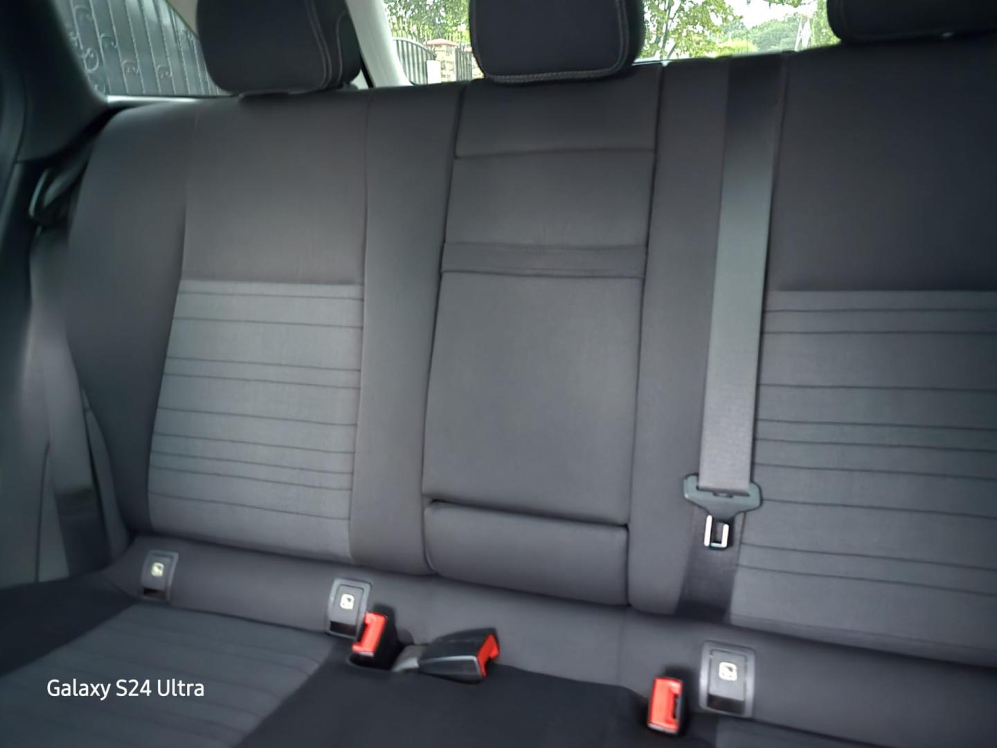 Cumpara/ Vinde online Mercedes-Benz GLC 350 2017 SH, la cel mai bun pret pentru tine!