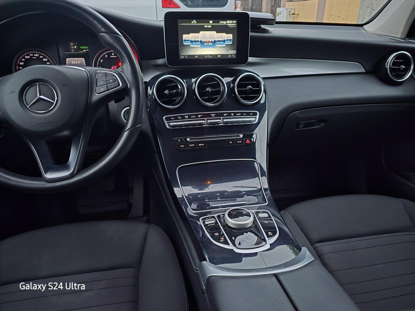 Cumpara/ Vinde online Mercedes-Benz GLC 350 2017 SH, la cel mai bun pret pentru tine!