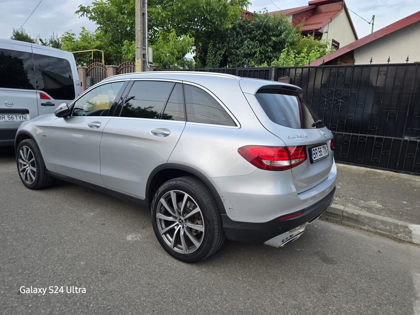 Cumpara/ Vinde online Mercedes-Benz GLC 350 2017 SH, la cel mai bun pret pentru tine!
