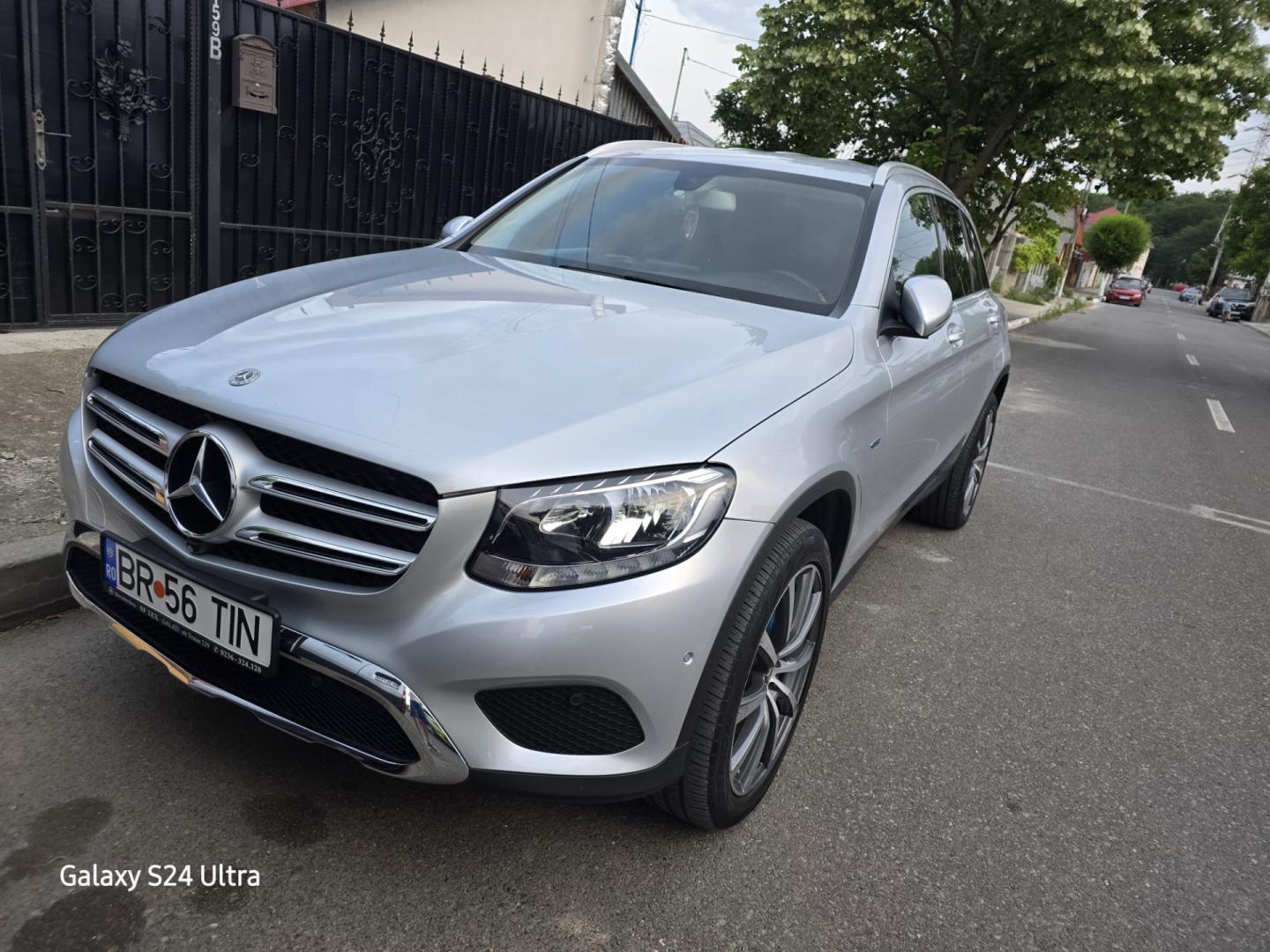 Cumpara/ Vinde online Mercedes-Benz GLC 350 2017 SH, la cel mai bun pret pentru tine!