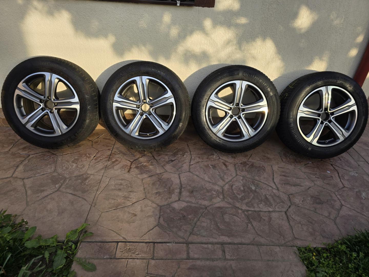 Cumpara/ Vinde online Mercedes-Benz GLC 350 2017 SH, la cel mai bun pret pentru tine!