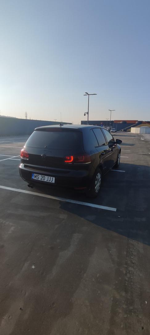 Cumpara/ Vinde online Volkswagen Golf 2008 SH, la cel mai bun pret pentru tine!