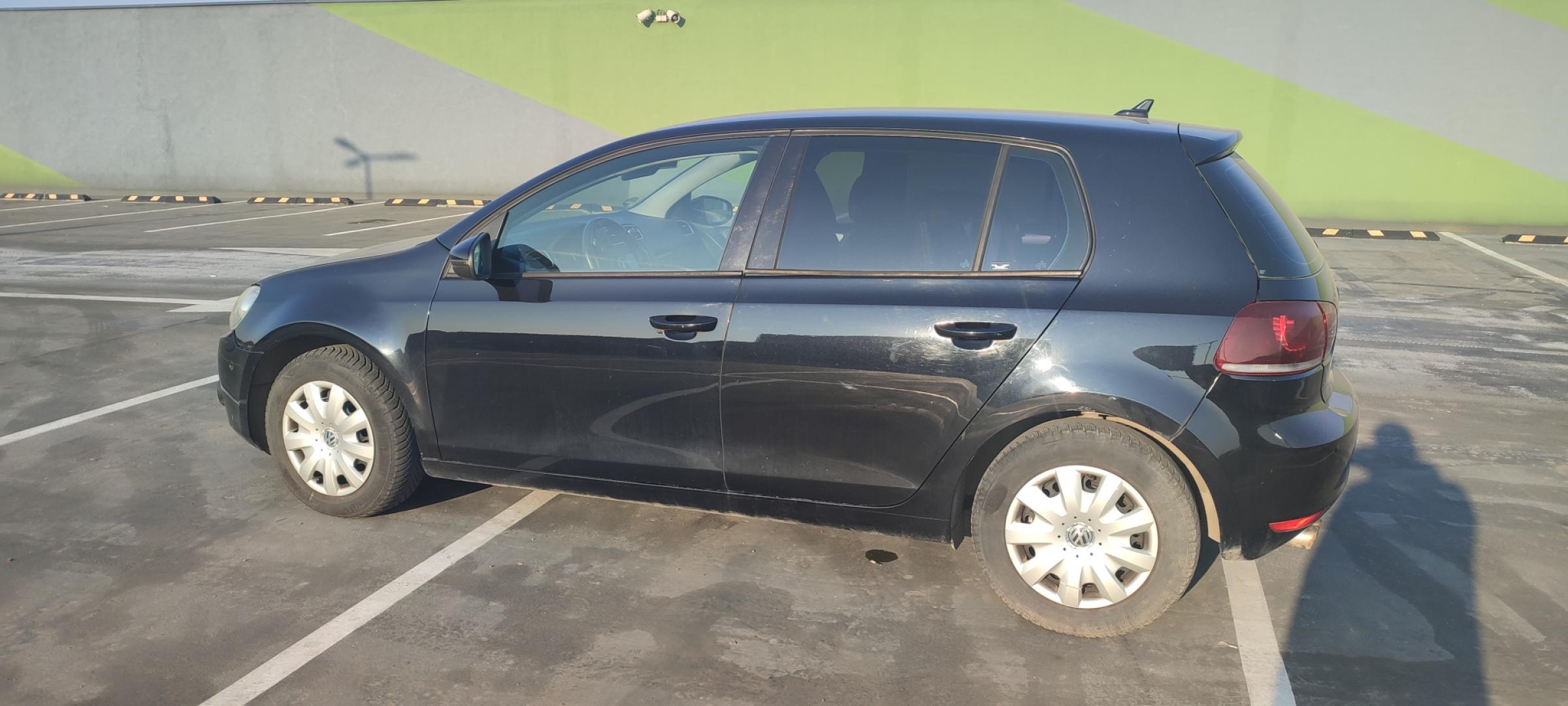 Cumpara/ Vinde online Volkswagen Golf 2008 SH, la cel mai bun pret pentru tine!