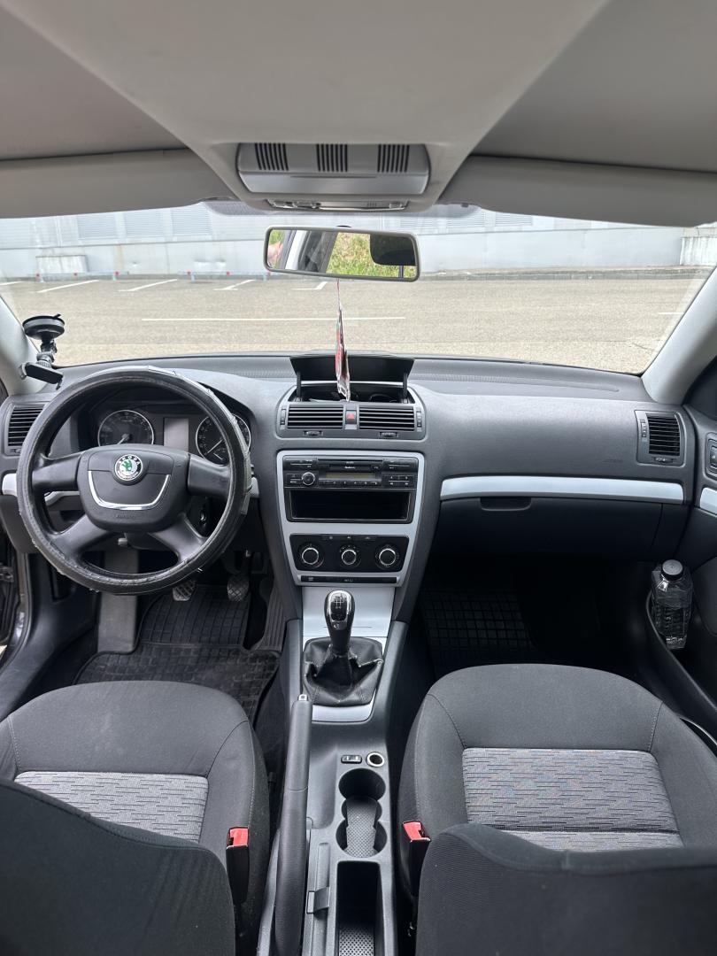 Cumpara/ Vinde online Skoda Octavia 2012 SH, la cel mai bun pret pentru tine!