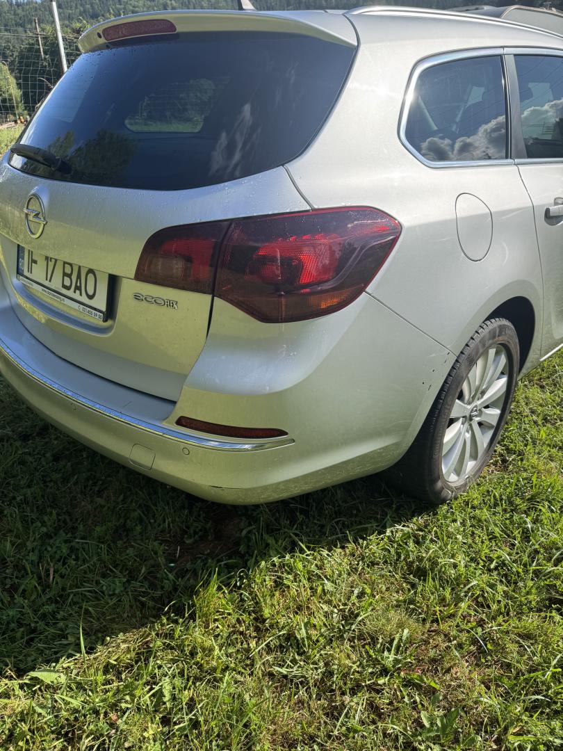 Cumpara/ Vinde online Opel Astra 2016 SH, la cel mai bun pret pentru tine!