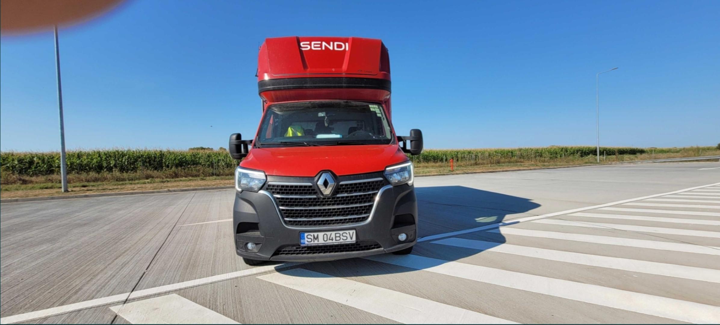 Cumpara/ Vinde online Renault  Master 2021 SH, la cel mai bun pret pentru tine!