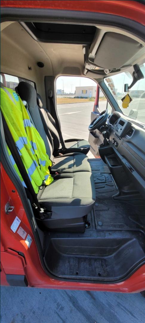 Cumpara/ Vinde online Renault  Master 2021 SH, la cel mai bun pret pentru tine!