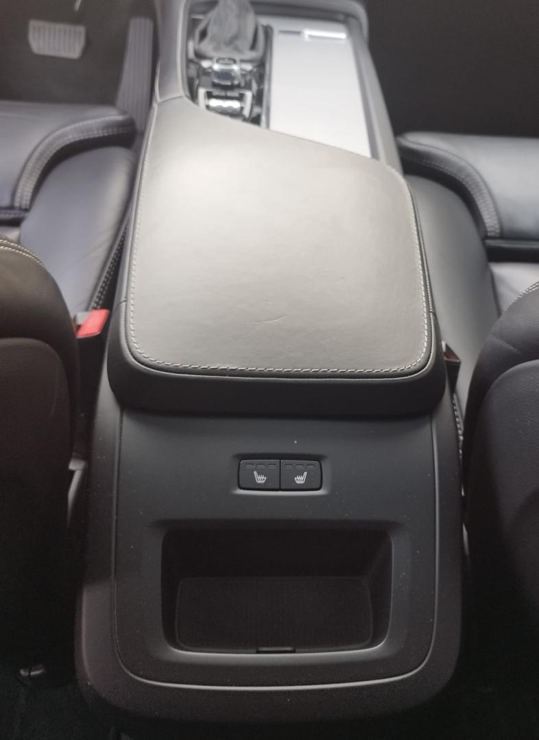Cumpara/ Vinde online Volvo XC90 2016 SH, la cel mai bun pret pentru tine!