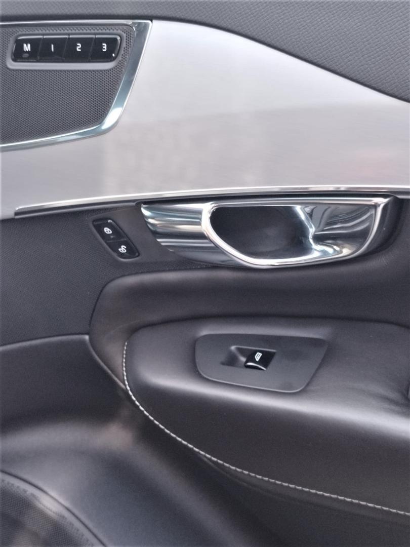 Cumpara/ Vinde online Volvo XC90 2016 SH, la cel mai bun pret pentru tine!