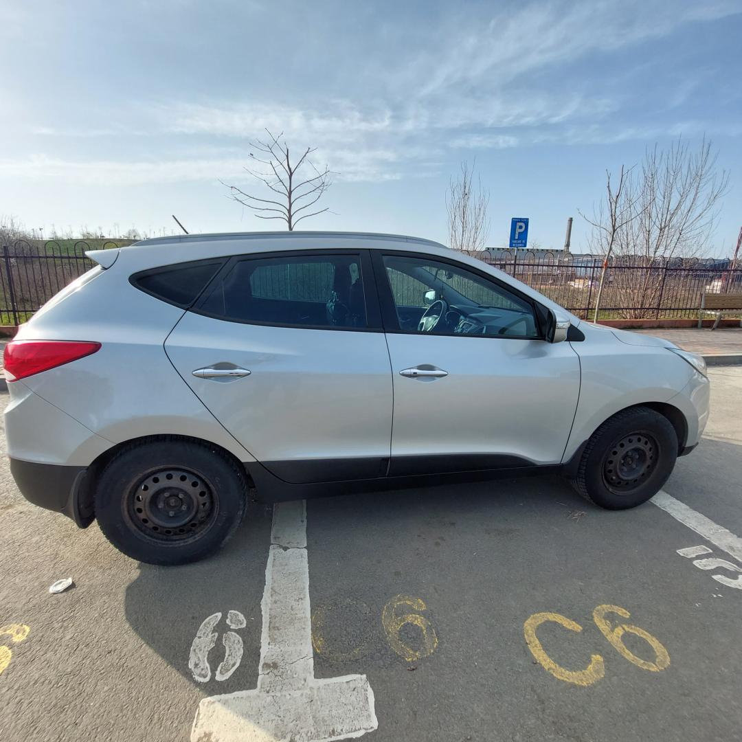 Cumpara/ Vinde online Hyundai ix35 2012 SH, la cel mai bun pret pentru tine!