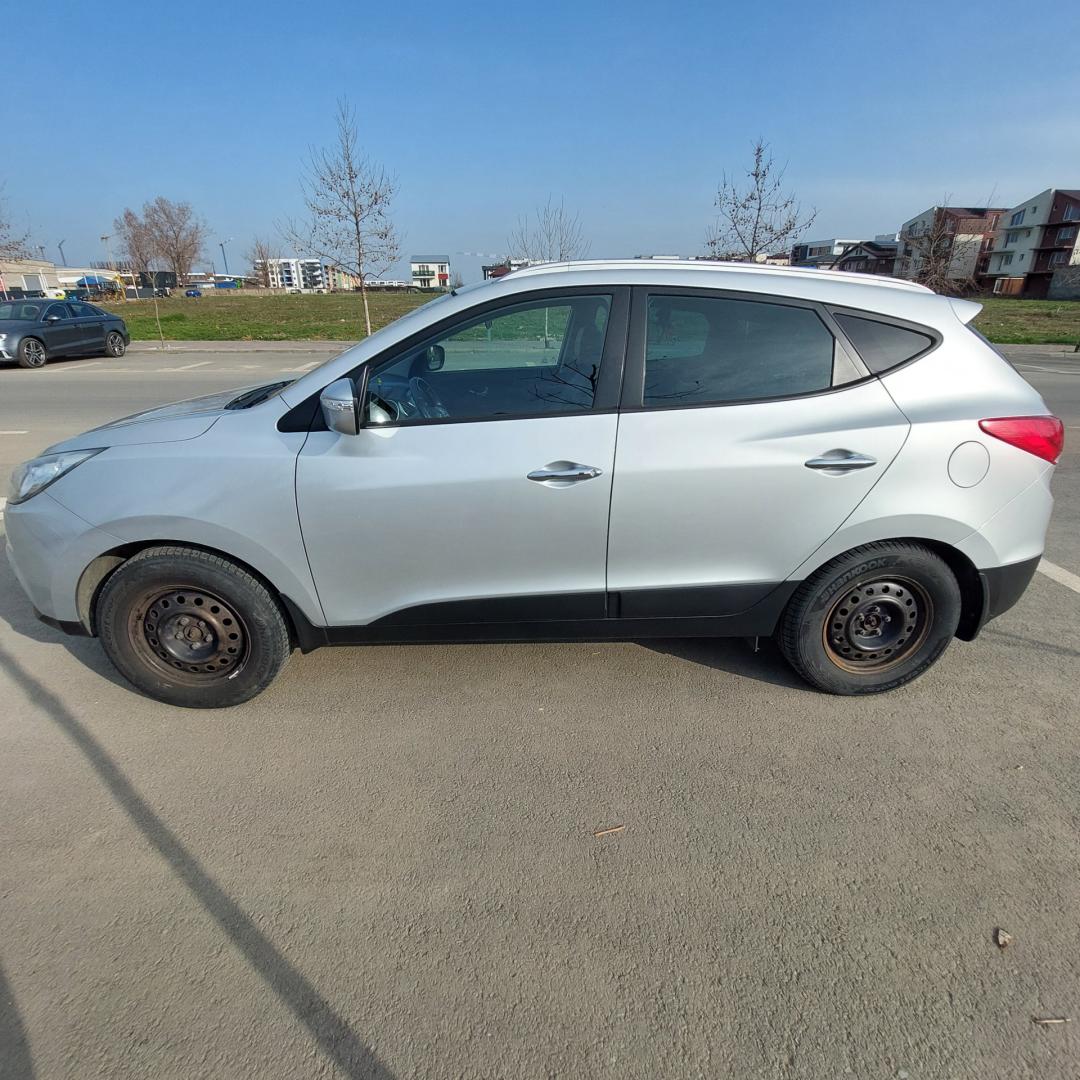 Cumpara/ Vinde online Hyundai ix35 2012 SH, la cel mai bun pret pentru tine!