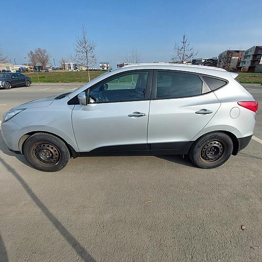 Cumpără / Vinde Hyundai ix35 2012 SH, la cel mai bun pret pentru tine!