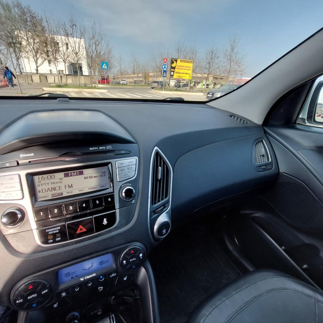 Cumpara/ Vinde online Hyundai ix35 2012 SH, la cel mai bun pret pentru tine!