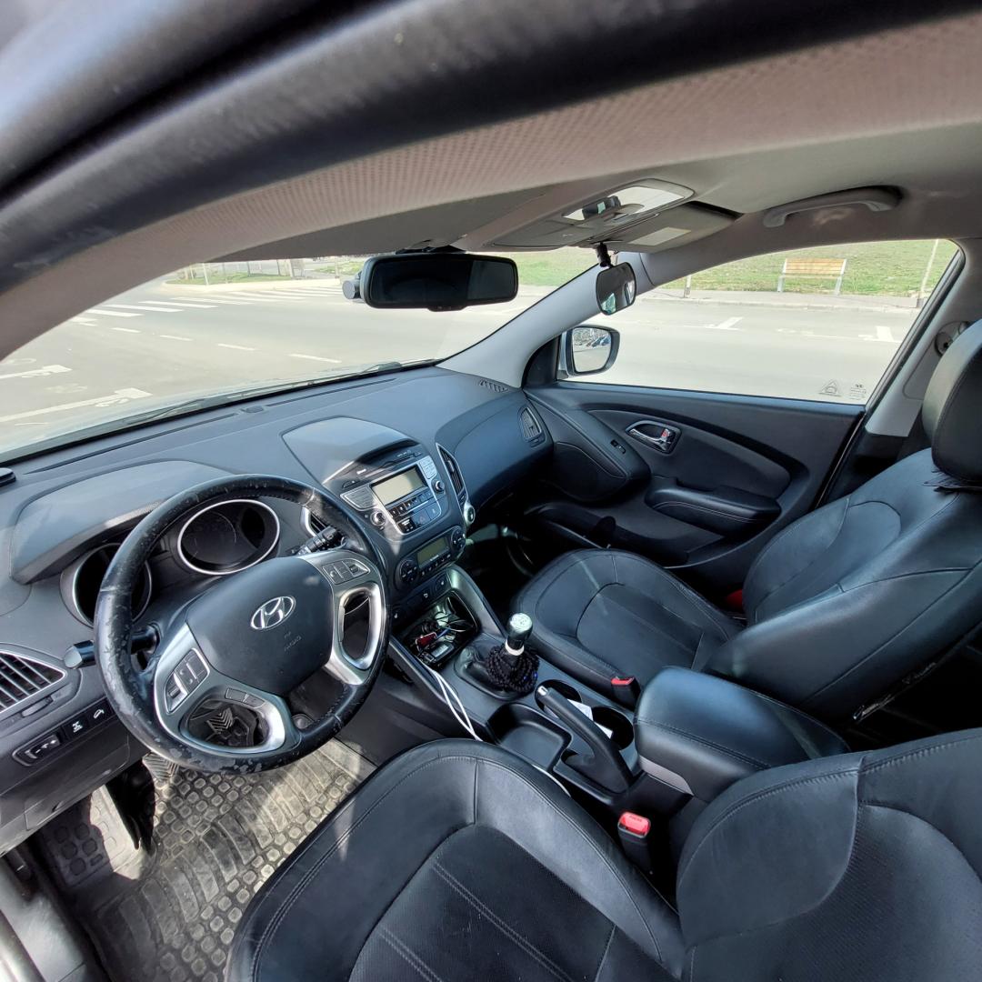 Cumpara/ Vinde online Hyundai ix35 2012 SH, la cel mai bun pret pentru tine!