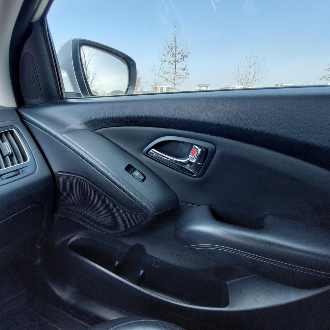 Cumpara/ Vinde online Hyundai ix35 2012 SH, la cel mai bun pret pentru tine!