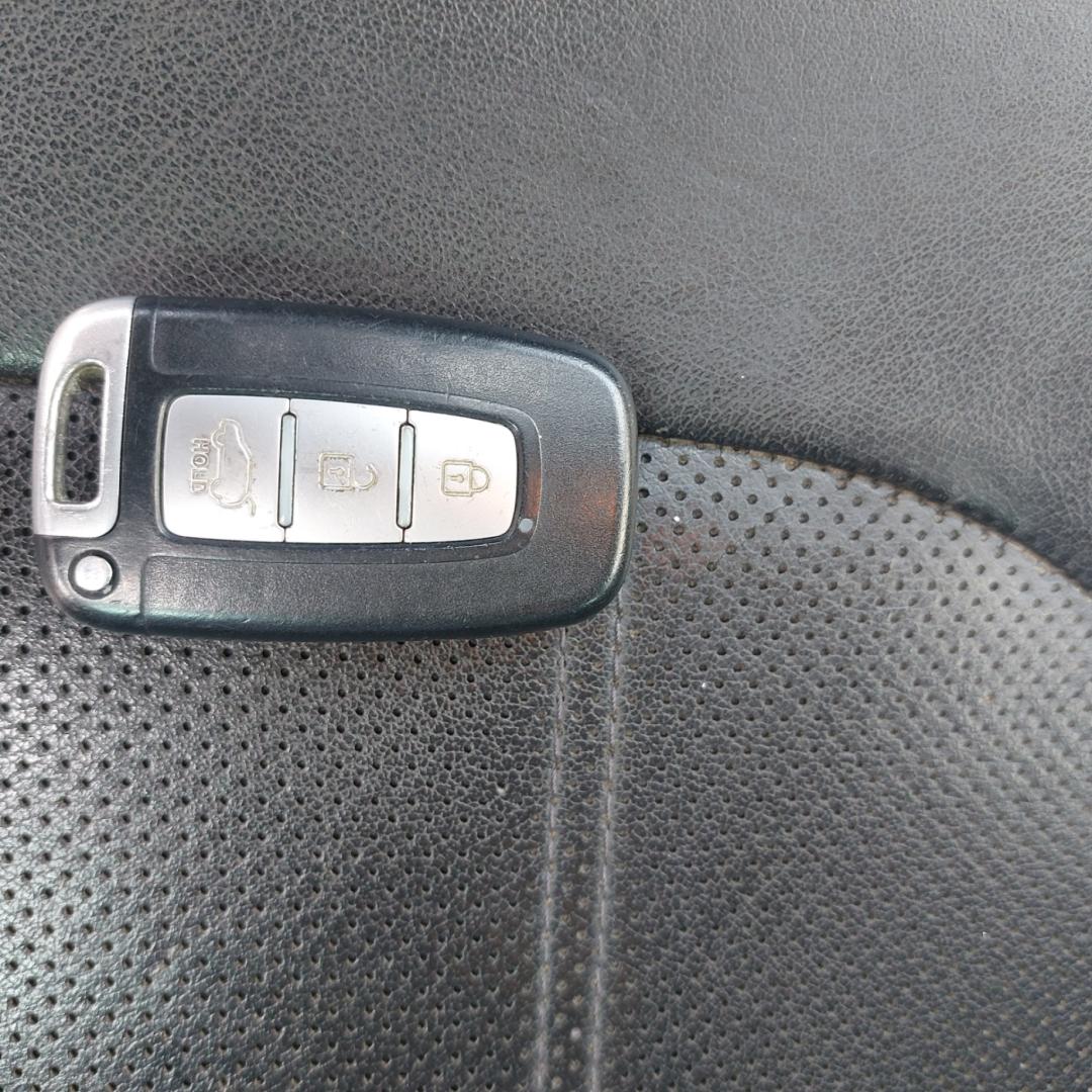 Cumpara/ Vinde online Hyundai ix35 2012 SH, la cel mai bun pret pentru tine!