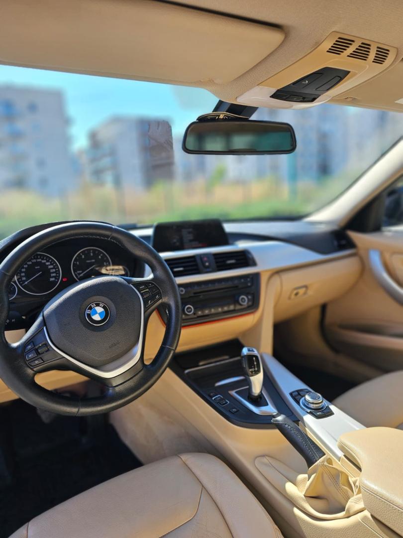 Cumpara/ Vinde online BMW 3 Series 2015 SH, la cel mai bun pret pentru tine!
