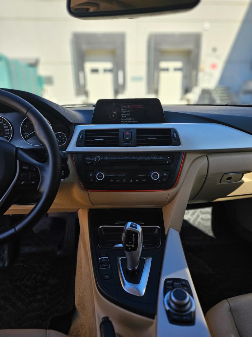 Cumpara/ Vinde online BMW 3 Series 2015 SH, la cel mai bun pret pentru tine!