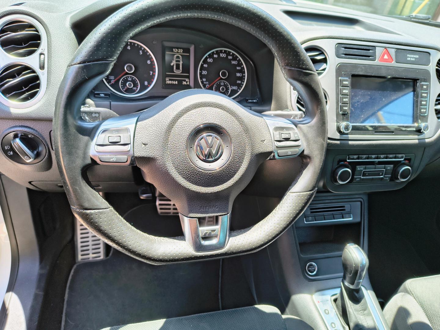 Cumpara/ Vinde online Volkswagen Tiguan 2011 SH, la cel mai bun pret pentru tine!