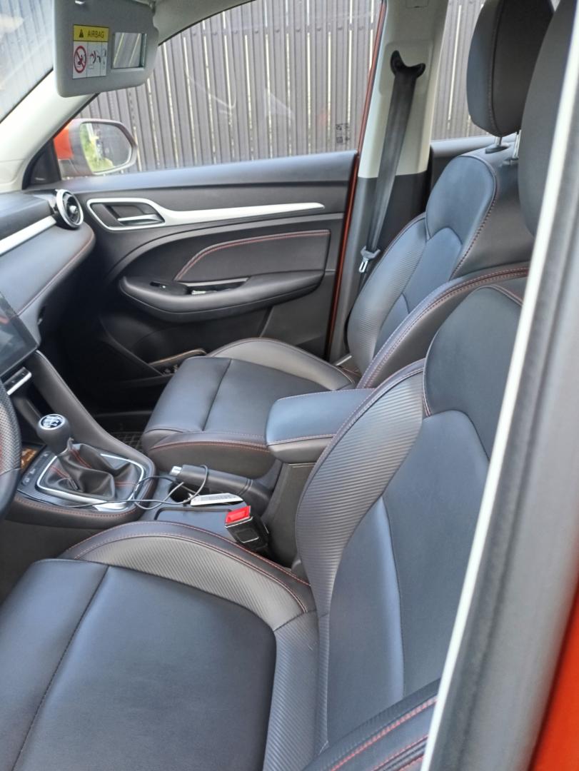 Cumpara/ Vinde online MG ZS 2024 SH, la cel mai bun pret pentru tine!