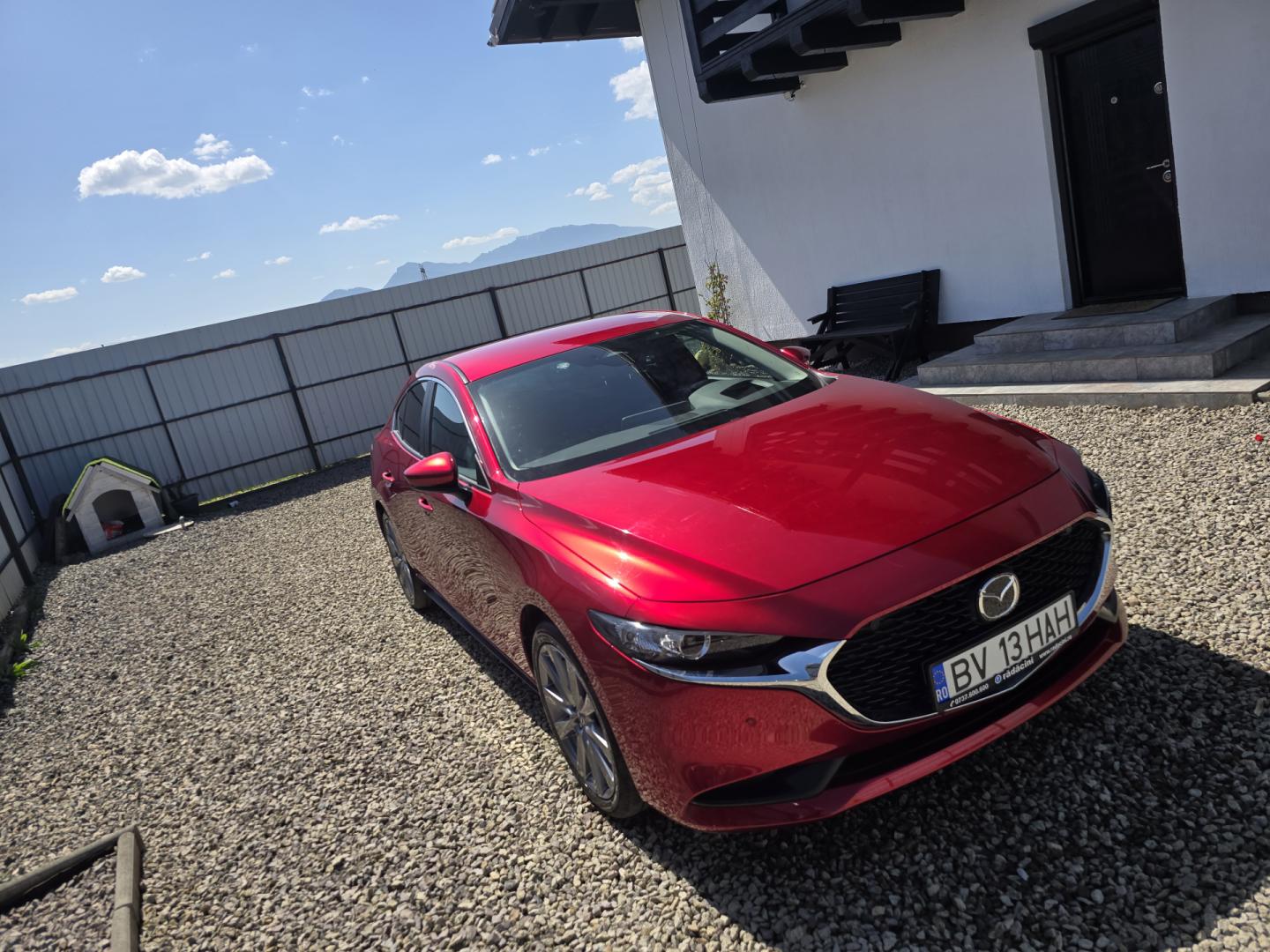 Cumpara/ Vinde online Mazda 3 2024 SH, la cel mai bun pret pentru tine!