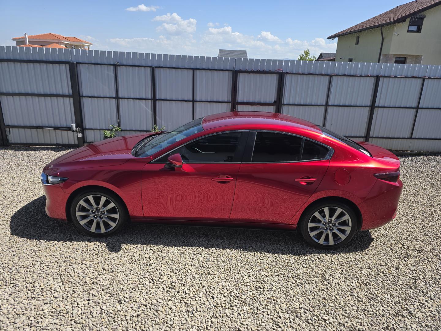 Cumpara/ Vinde online Mazda 3 2024 SH, la cel mai bun pret pentru tine!