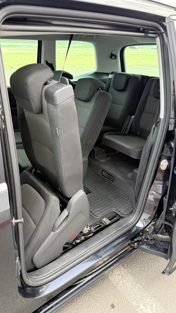 Cumpara/ Vinde online Volkswagen Sharan 2011 SH, la cel mai bun pret pentru tine!
