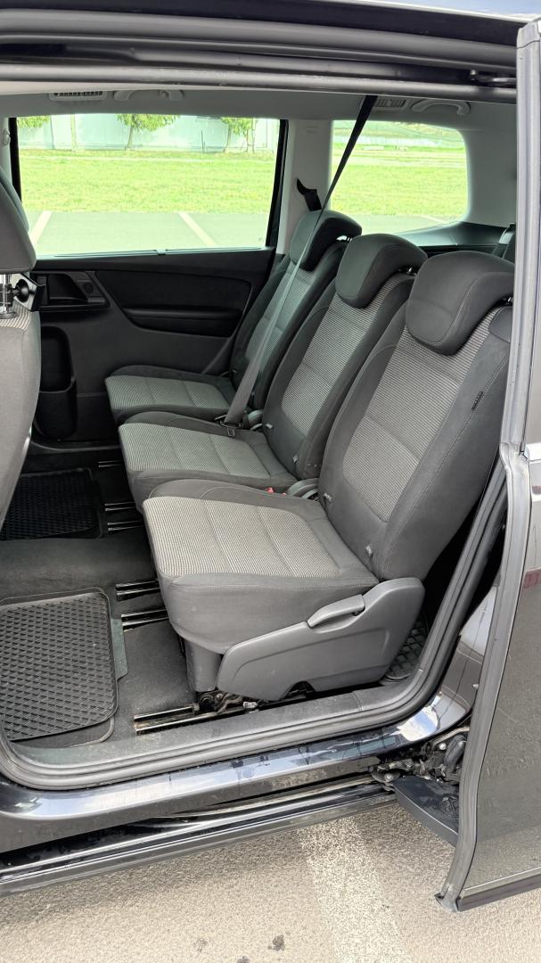 Cumpara/ Vinde online Volkswagen Sharan 2011 SH, la cel mai bun pret pentru tine!