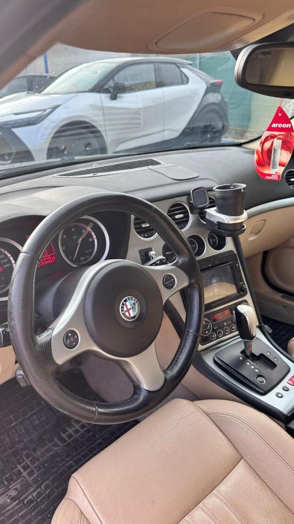 Cumpara/ Vinde online Alfa Romeo Alfa 159 2010 SH, la cel mai bun pret pentru tine!