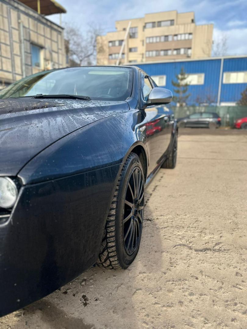 Cumpara/ Vinde online Alfa Romeo Alfa 159 2010 SH, la cel mai bun pret pentru tine!