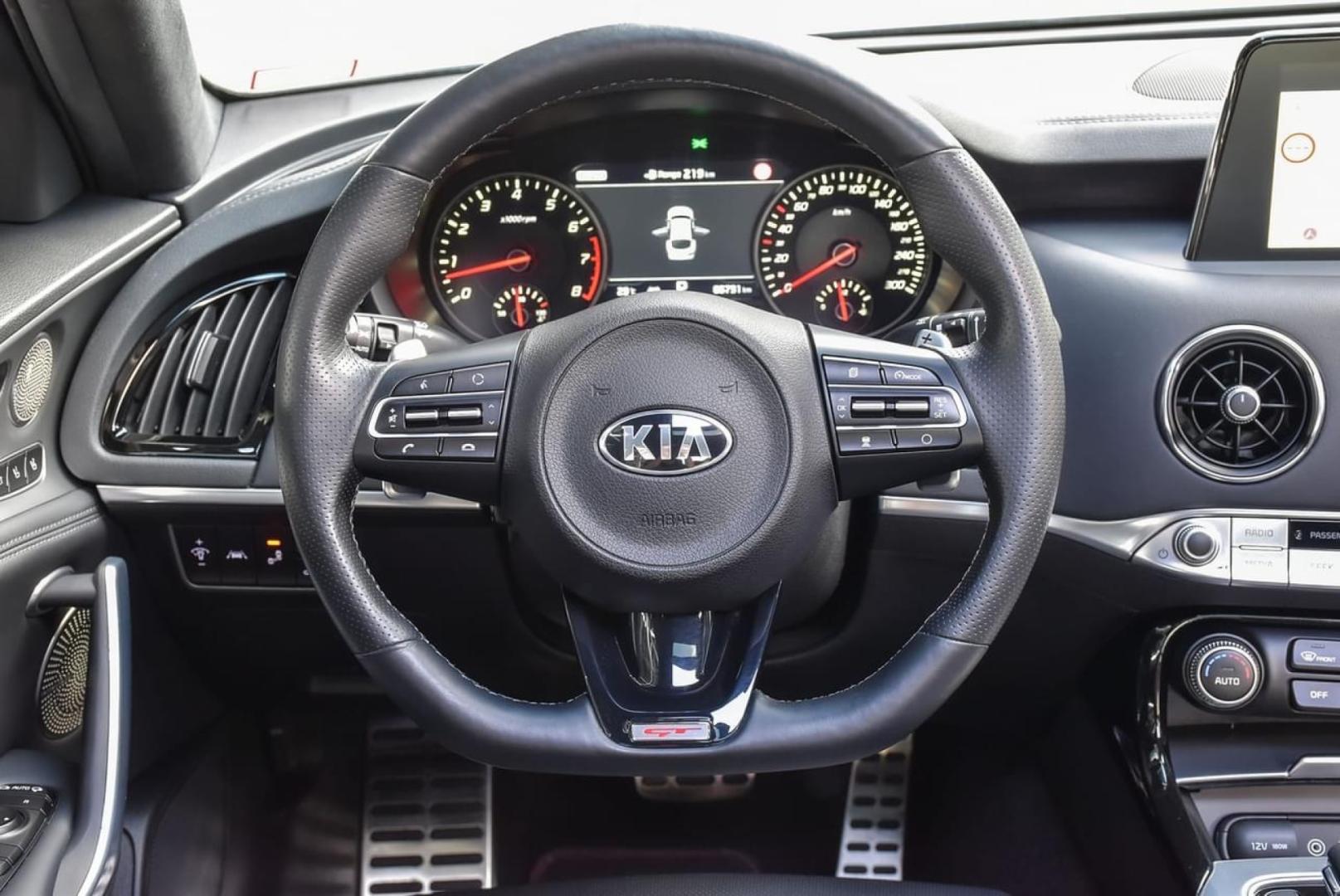 Cumpara/ Vinde online Kia Stinger 2020 SH, la cel mai bun pret pentru tine!