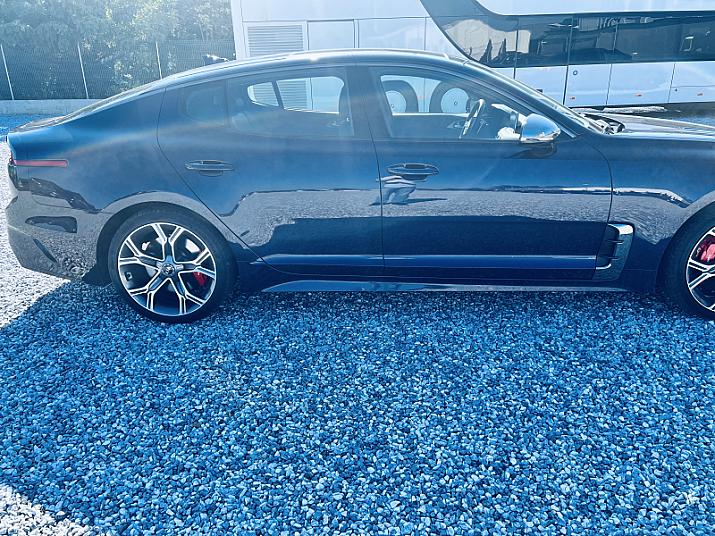 Cumpără / Vinde Kia Stinger 2020 SH, la cel mai bun pret pentru tine!