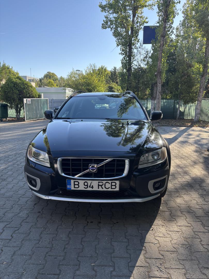 Cumpara/ Vinde online Volvo XC70 2009 SH, la cel mai bun pret pentru tine!