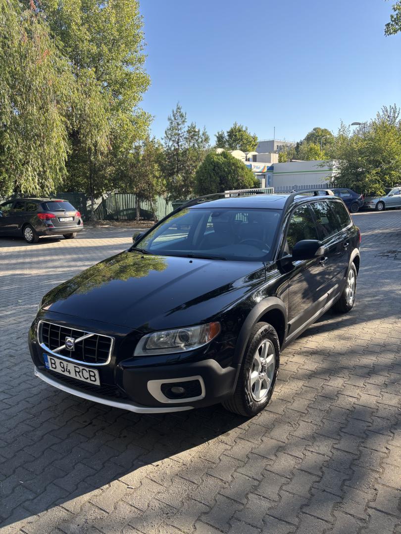 Cumpara/ Vinde online Volvo XC70 2009 SH, la cel mai bun pret pentru tine!