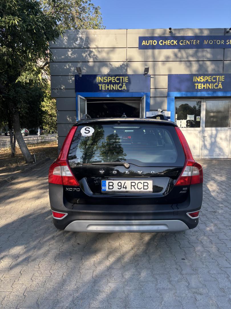 Cumpara/ Vinde online Volvo XC70 2009 SH, la cel mai bun pret pentru tine!