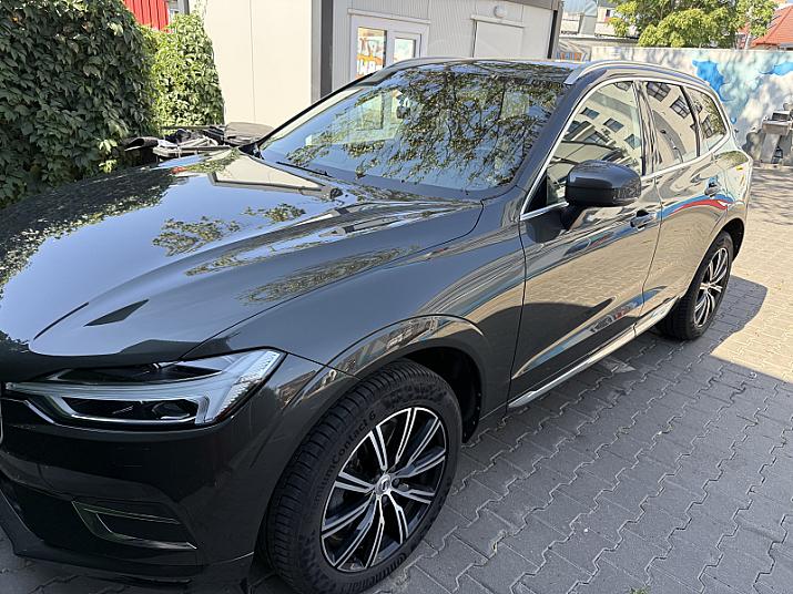 Cumpără / Vinde Volvo XC60 2018 SH, la cel mai bun pret pentru tine!