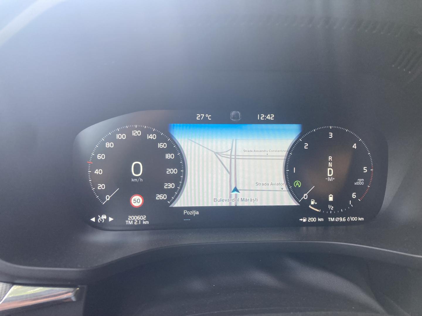 Cumpara/ Vinde online Volvo 240 2019 SH, la cel mai bun pret pentru tine!