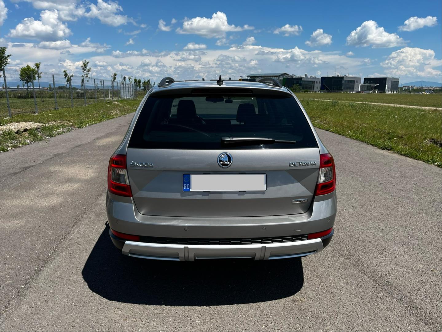 Cumpara/ Vinde online Skoda Octavia 2015 SH, la cel mai bun pret pentru tine!