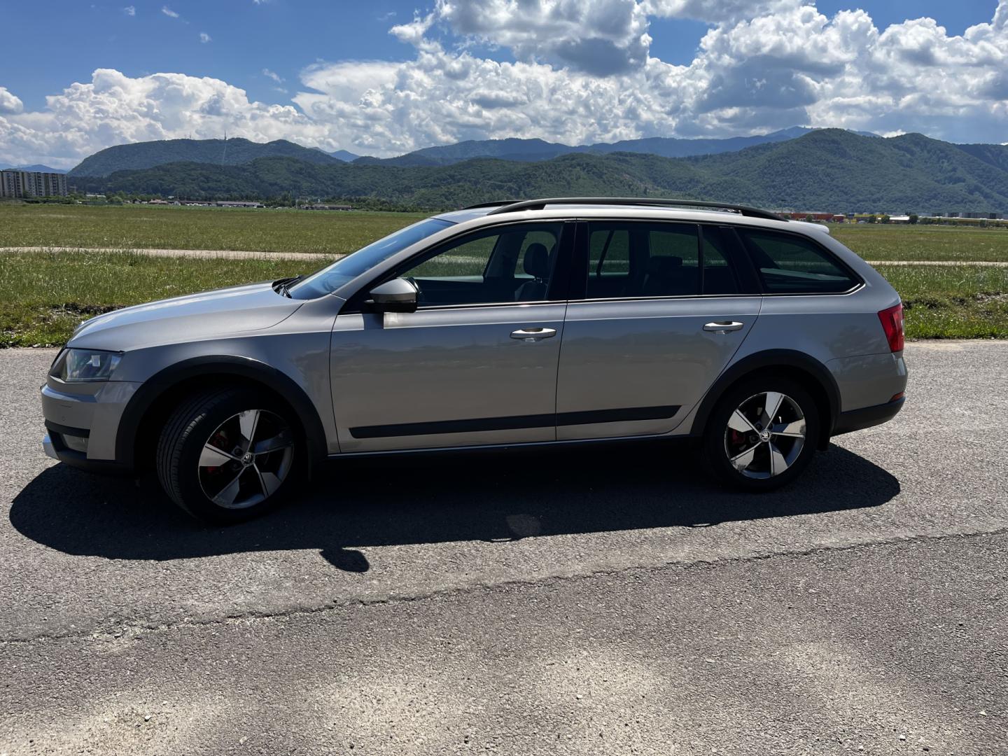 Cumpara/ Vinde online Skoda Octavia 2015 SH, la cel mai bun pret pentru tine!