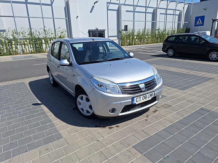 Cumpără / Vinde Dacia Sandero 2009 SH, la cel mai bun pret pentru tine!