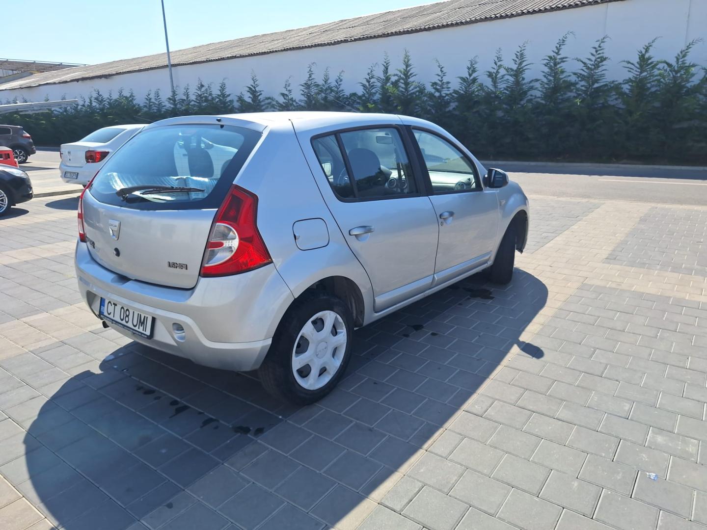 Cumpara/ Vinde online Dacia Sandero 2009 SH, la cel mai bun pret pentru tine!